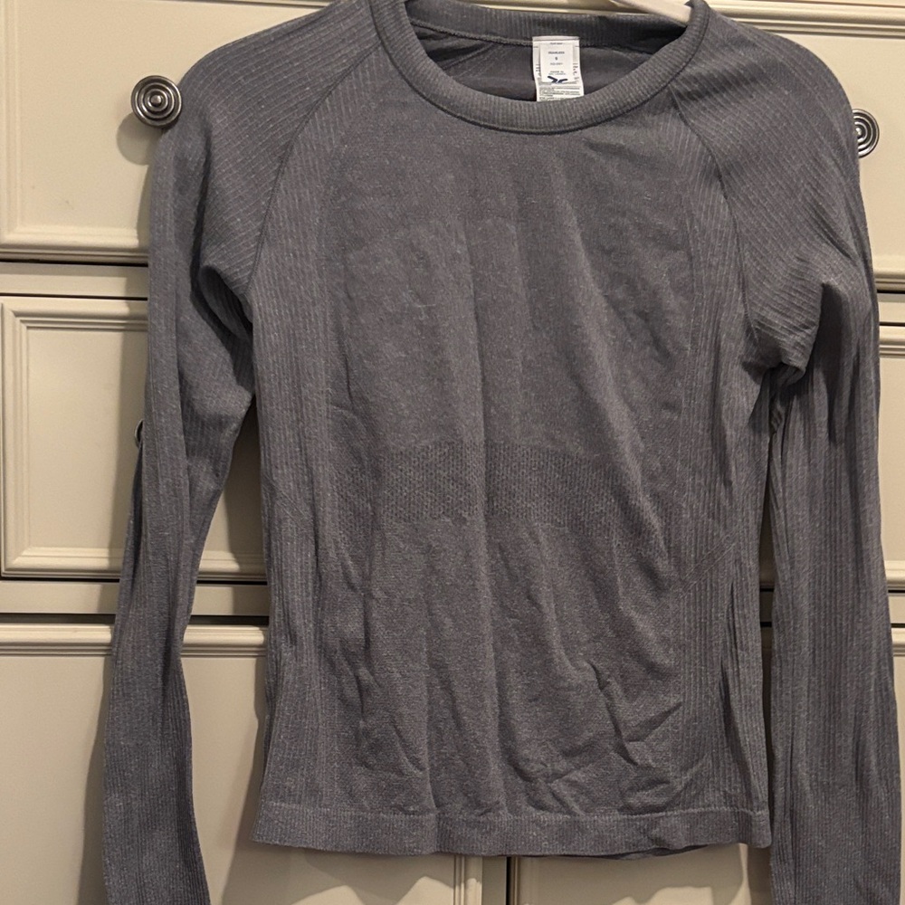 Old Navy Gray Long Sleeve Women's Top